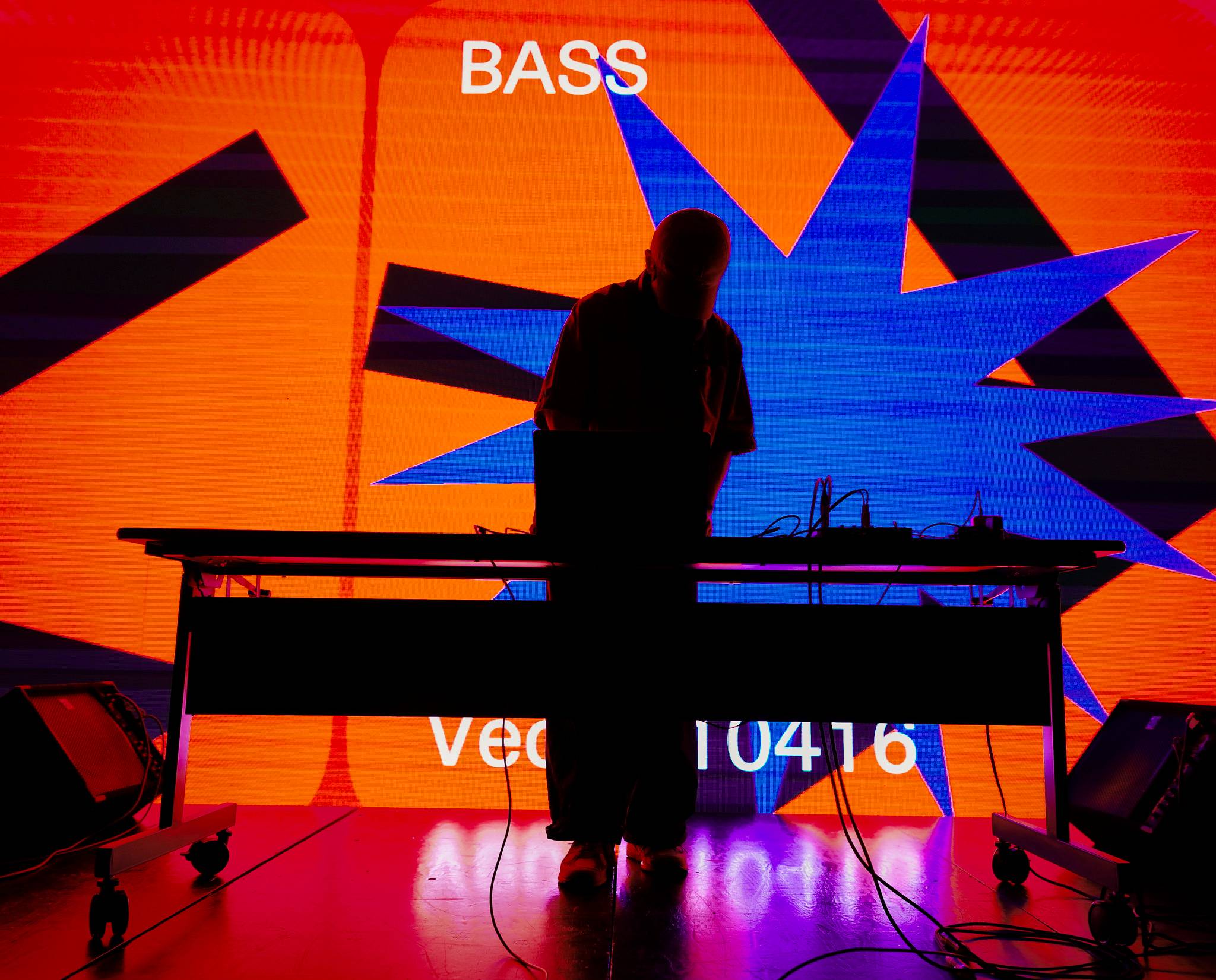 Automatic Music Video Generator System