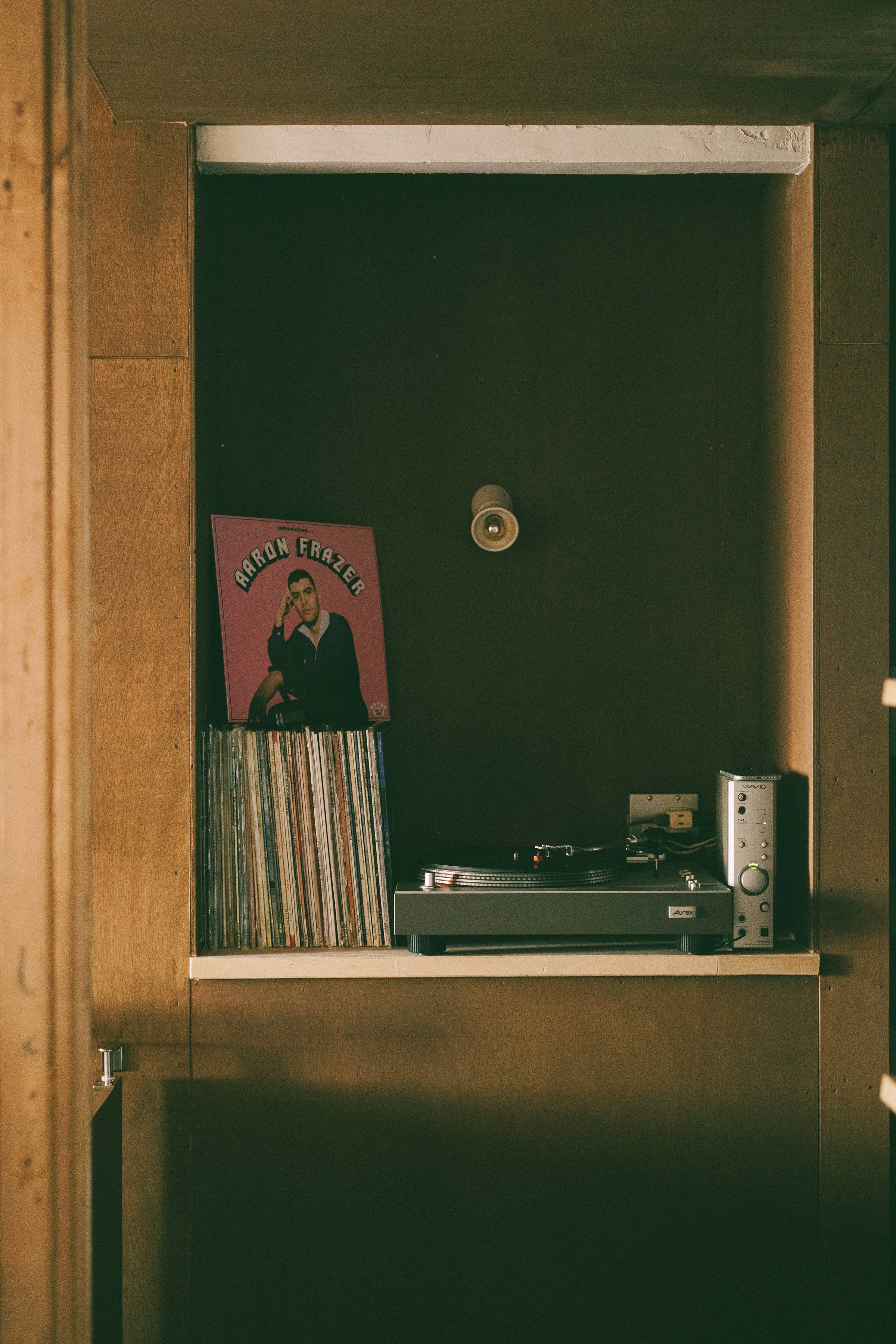 ONYO HOTEL AND LOUNGE VI Design